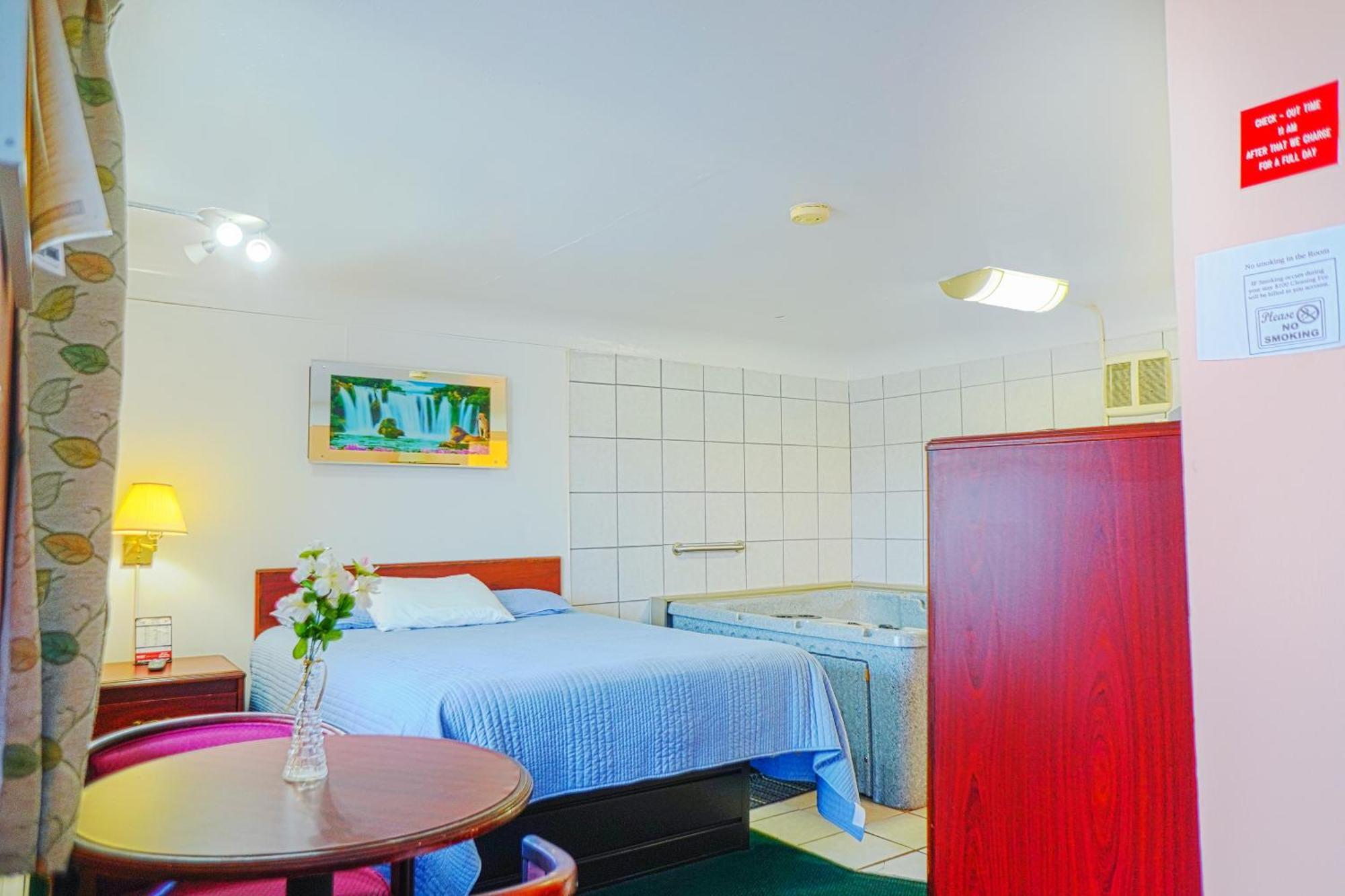 Bay Motel By Oyo Bay City Exterior foto